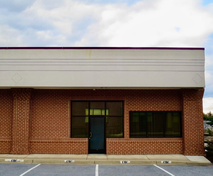 More Photos Of 531 Old Westminster Pike, Westminster Office Residential For Sale