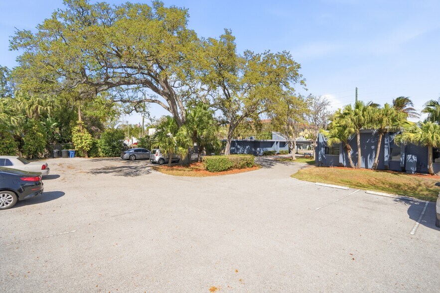 More Photos Of 906 S Fort Harrison Ave, Clearwater Medical For Sale