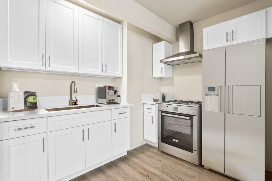 More Photos Of 6815 Seville Ave, Huntington Park Apartments For Sale