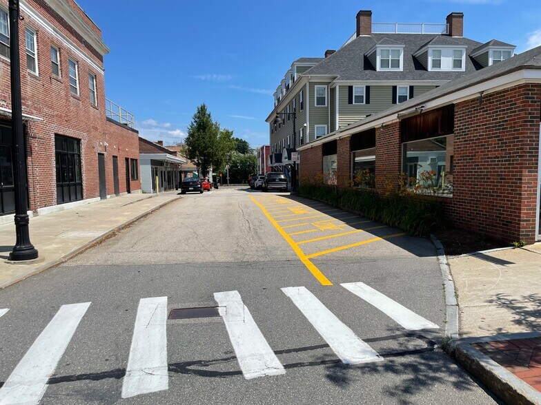 More Photos Of 54 Main St, Durham Storefront For Lease