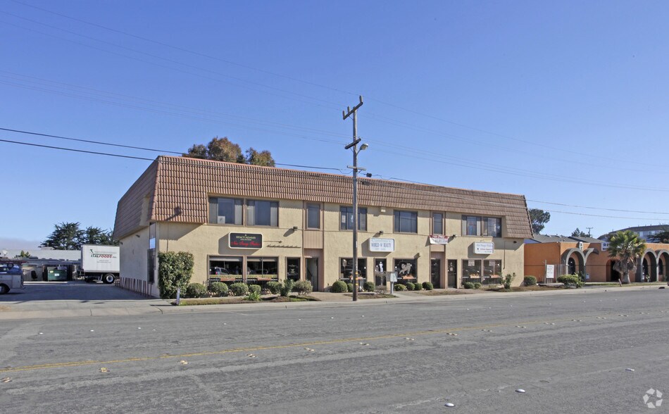 More Photos Of 1143 Echo Ave, Seaside Storefront Retail Office For Lease