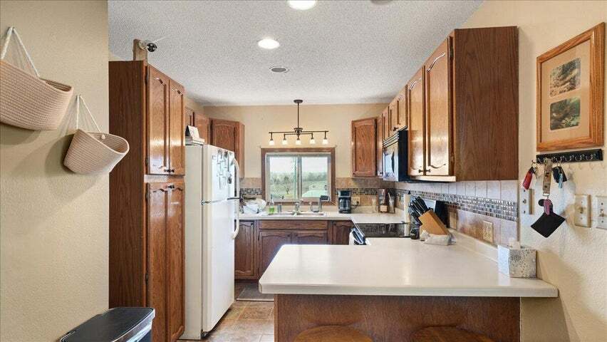 More Photos Of N1856 County Road O, Stoddard Restaurant For Sale