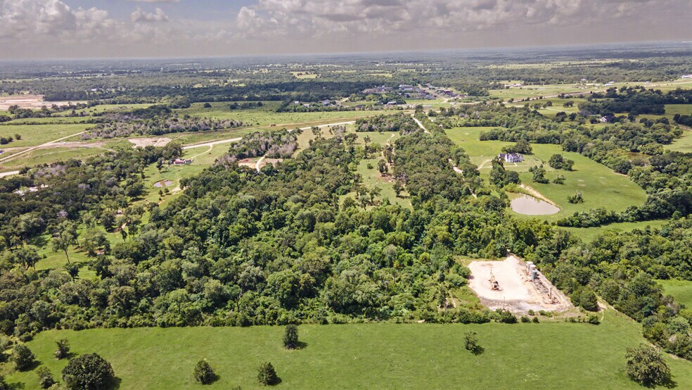 More Photos Of 14610 TX-21, North Zulch Land For Sale