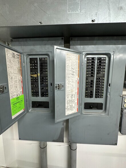 More Photos Of 121 Rental Ln, Grasonville Light Distribution For Lease