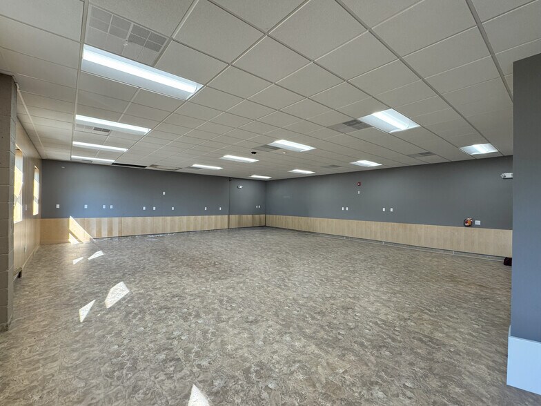 More Photos Of 400 Regis Ave, Pittsburgh Office For Lease