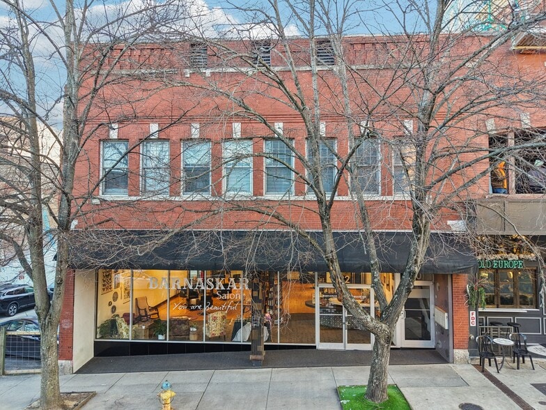 More Photos Of 22 Broadway St, Asheville Storefront Retail Office For Lease