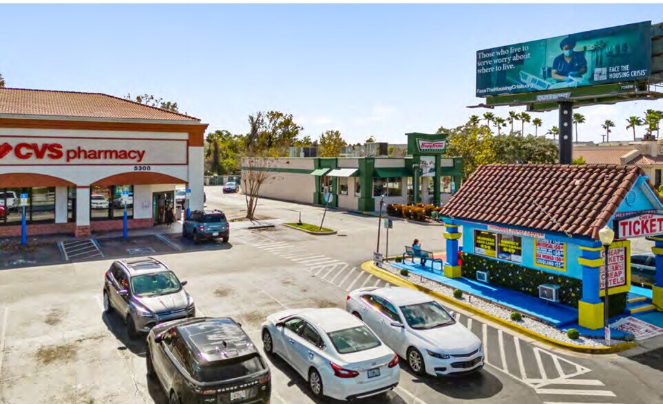 More Photos Of 5304 W Irlo Bronson Memorial Hwy, Kissimmee Freestanding For Lease