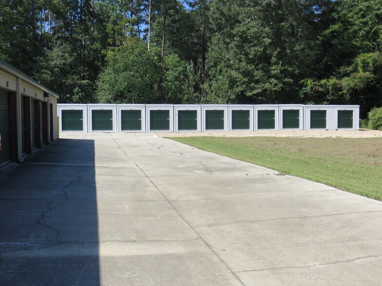 More Photos Of 123 Business Cir, Thomasville Self Storage For Sale