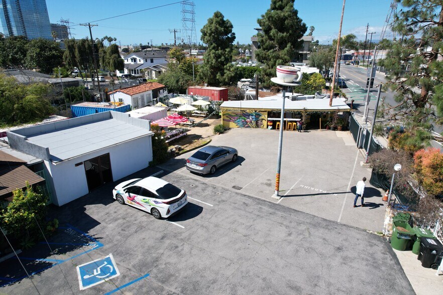 More Photos Of 5740-5754 W Adams Blvd, Los Angeles Storefront Retail Office For Lease