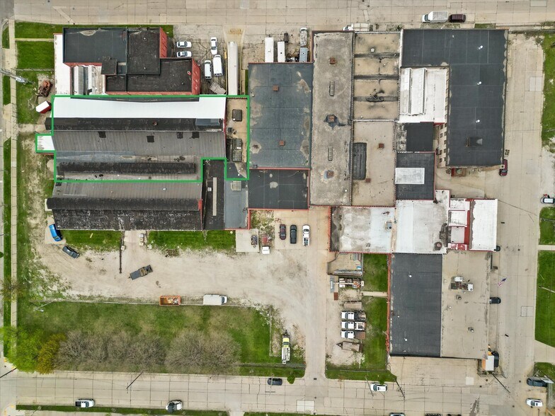More Photos Of 1301 18th St, Racine Industrial For Lease