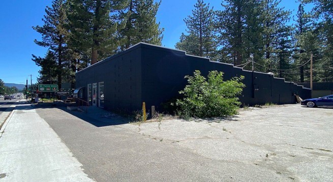 Primary Photo Of 2230 Lake Tahoe Blvd, South Lake Tahoe Storefront For Lease