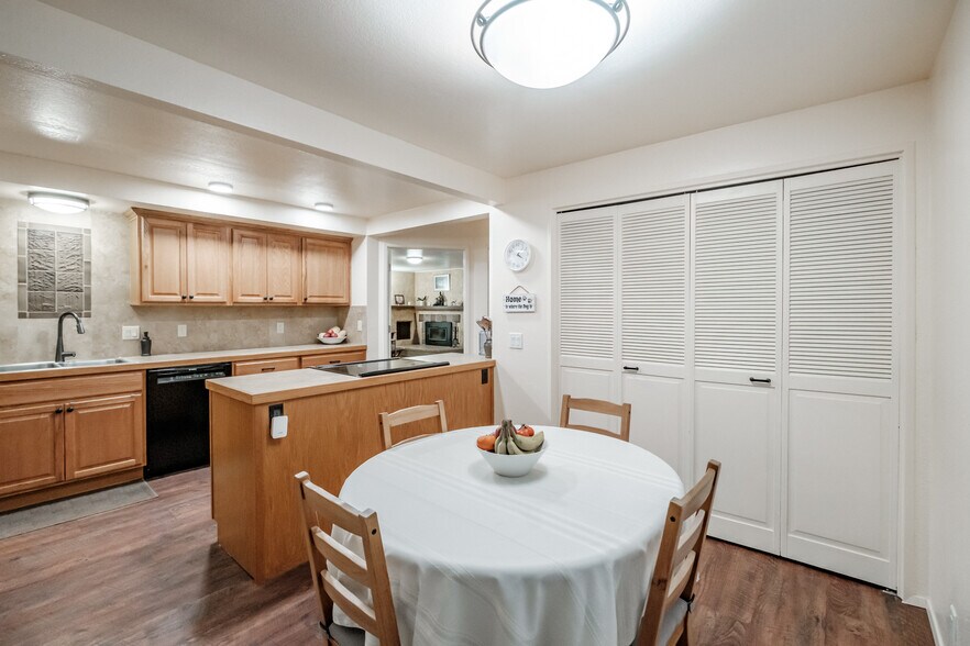 More Photos Of 909 Curry Rd, Roseburg Specialty For Sale