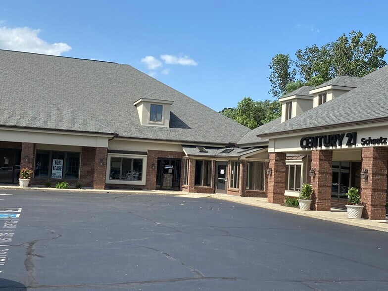 Primary Photo Of 254 E Carmel Dr, Carmel Office For Lease
