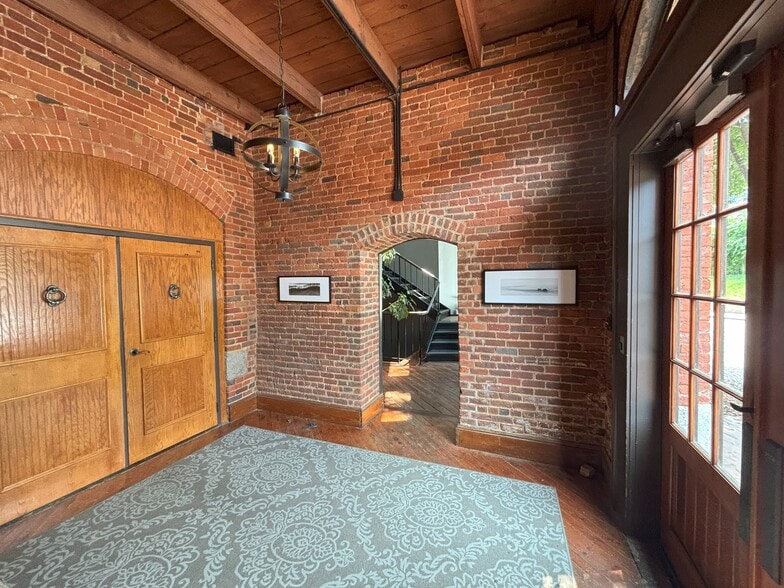 More Photos Of 310 E Third St, Winston-Salem Office Residential For Sale