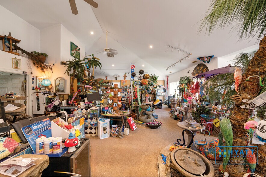 More Photos Of 590 W Central Ave, Davidsonville Specialty For Sale