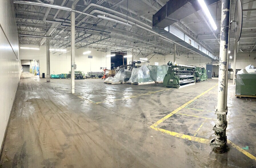 More Photos Of 101 Slater Rd, Marietta Manufacturing For Lease