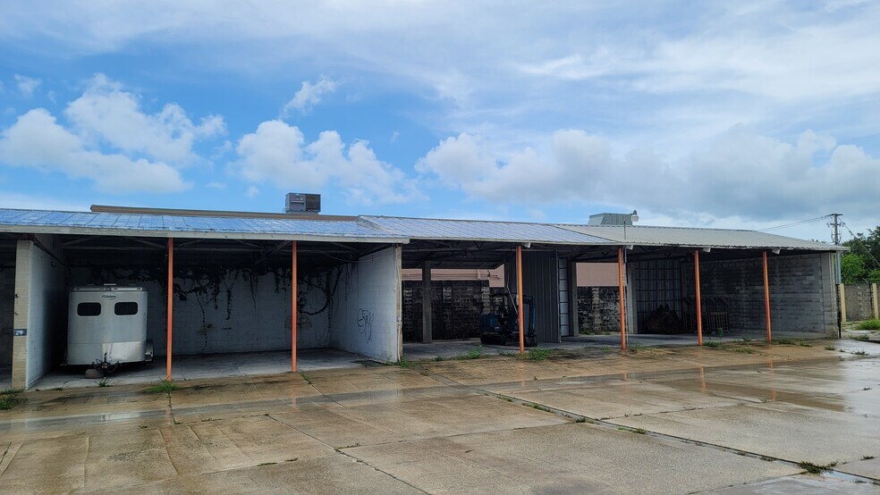 More Photos Of 1400 10th Ave, Vero Beach Warehouse For Sale