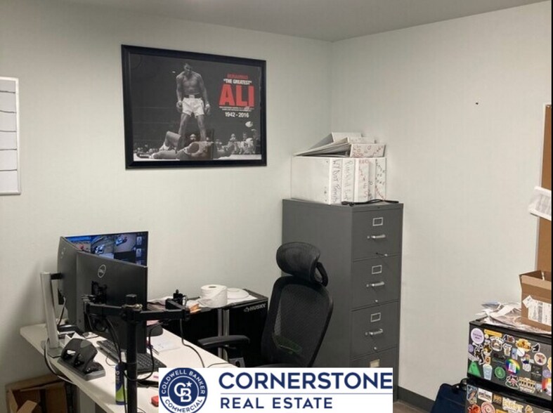 More Photos Of 901 N Foster Rd, Casper Warehouse For Sale