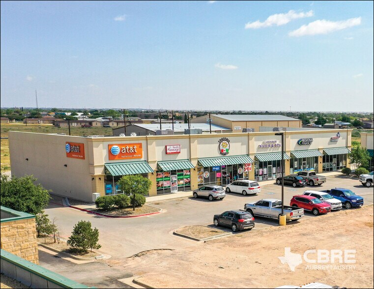 More Photos Of 210 W Longview Ave, Midland Storefront For Lease