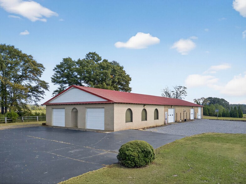 More Photos Of 221 John Ray Ln, Eastaboga Industrial For Sale