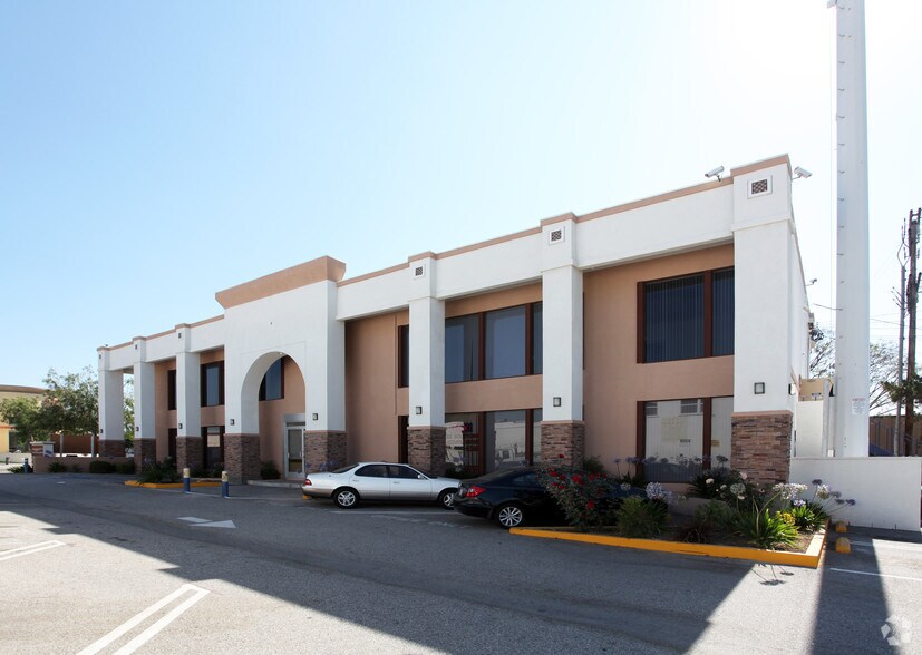 More Photos Of 8780 Valley Blvd, Rosemead Office For Lease