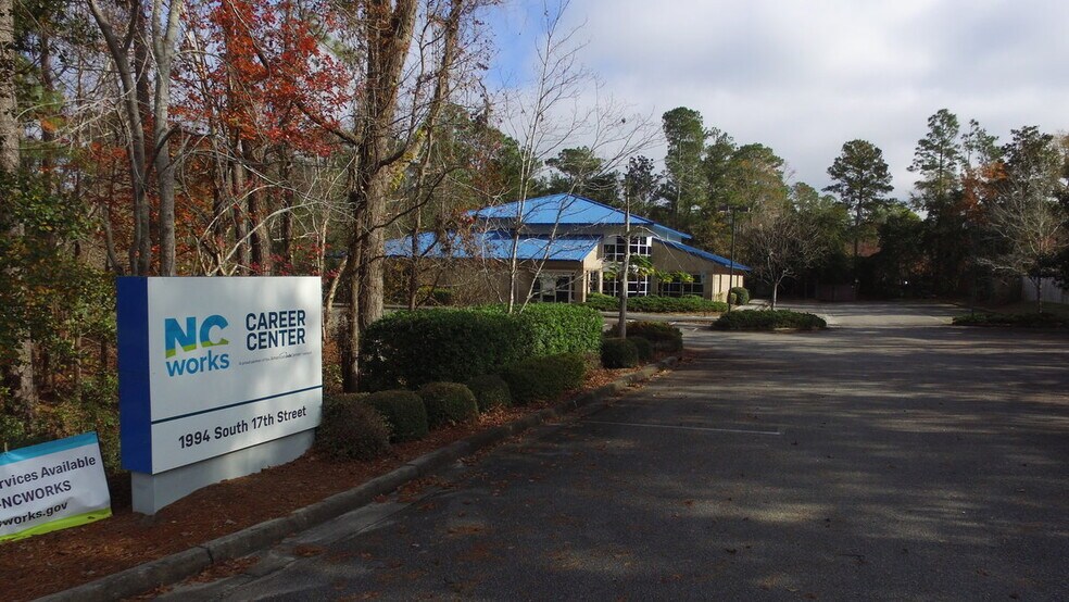 More Photos Of 1994 S 17th St, Wilmington Medical For Sale