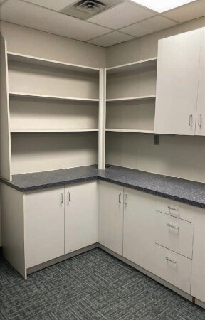 More Photos Of 428 Portage Av, Winnipeg Office For Lease
