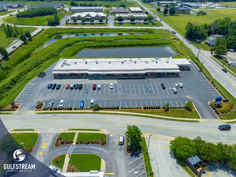 More Photos Of 3332 Villa Point, Owensboro Unknown For Lease