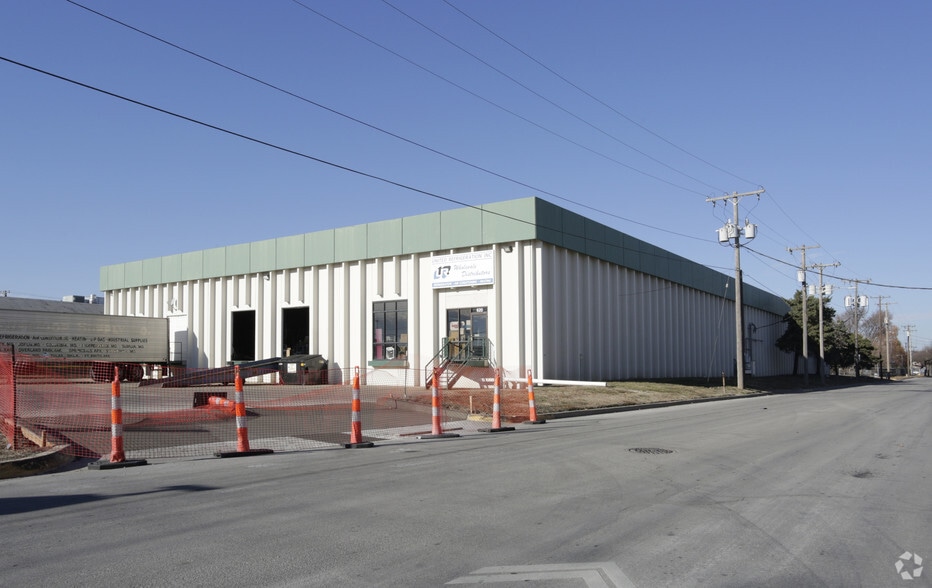 More Photos Of 620 E 16th Ave, North Kansas City Warehouse For Lease