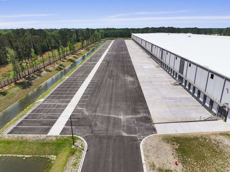 More Photos Of 4601 Franchise St, North Charleston Distribution For Lease