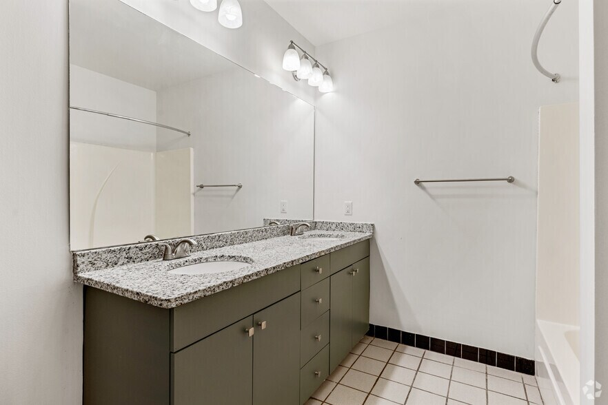 More Photos Of 2300-2312 1st Ave N, Birmingham Apartments For Lease