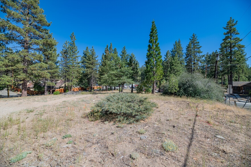 More Photos Of 40111 Big Bear Blvd, Big Bear Lake Land For Lease