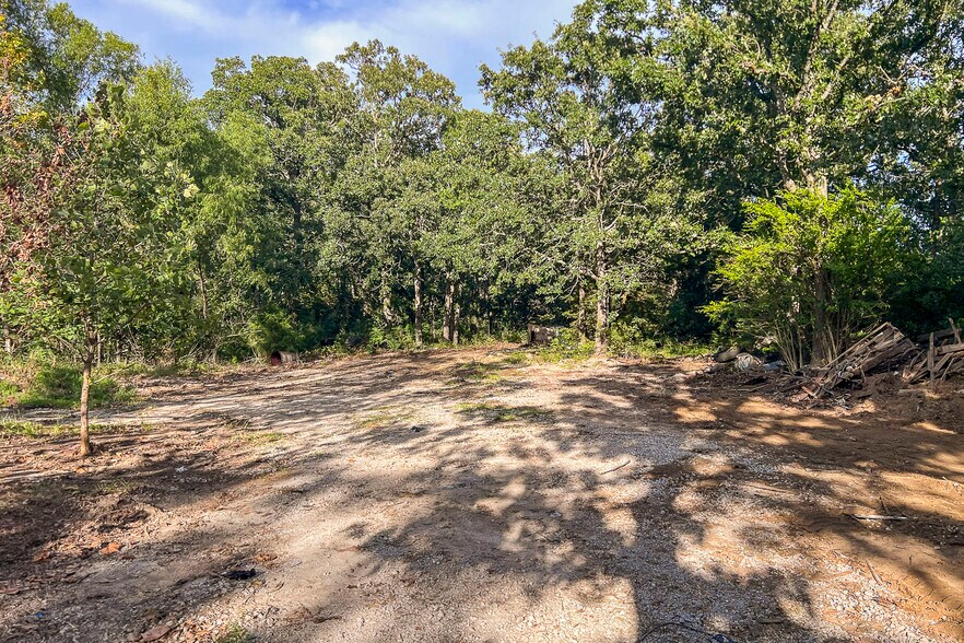 More Photos Of 3092 1700 Rd, Fall River Land For Sale