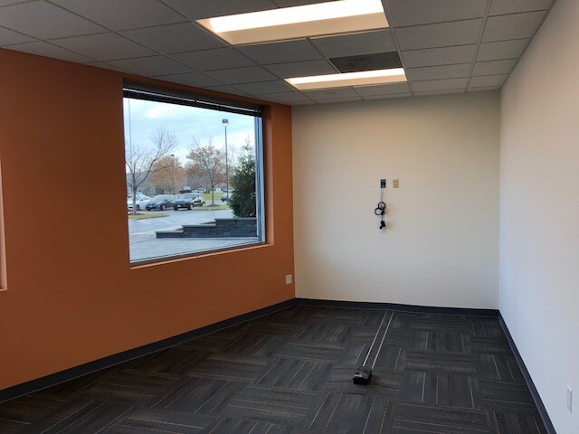 More Photos Of 150 College Rd W, Princeton Office For Lease