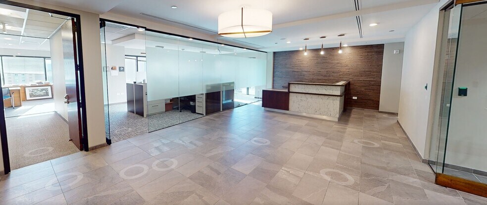 More Photos Of 1600 Stout St, Denver Medical For Lease