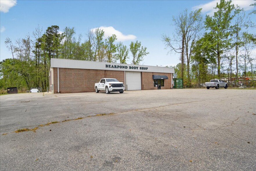 More Photos Of 3688 Raleigh Rd, Henderson Office For Sale