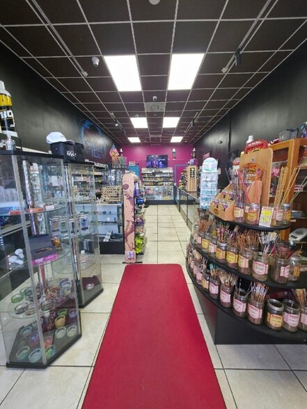 More Photos Of 8901 SW 157th Ave, Miami Storefront For Sale