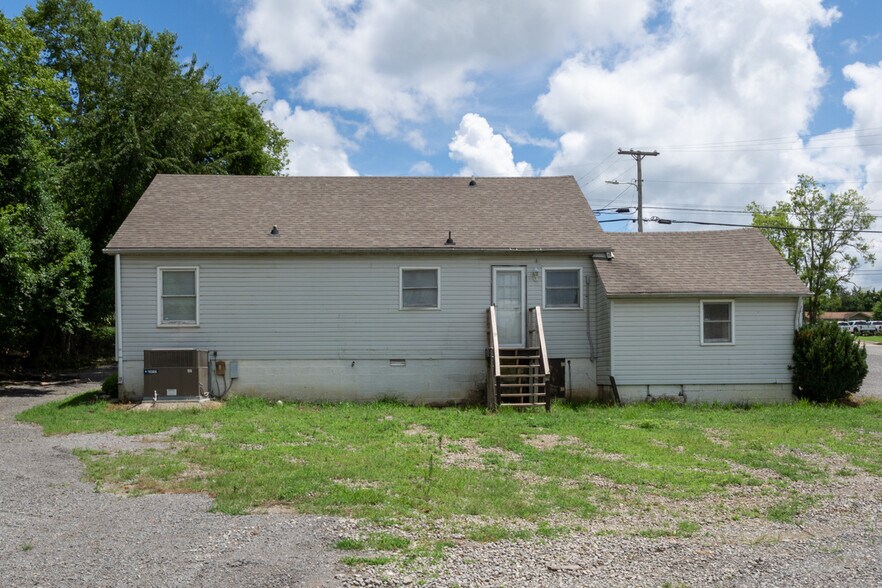 More Photos Of 870 Springfield Hwy, Goodlettsville Warehouse For Sale