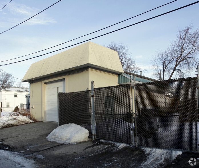 More Photos Of 9 Drowne St, Cranston Warehouse For Sale