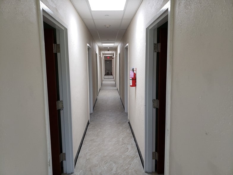 More Photos Of 412 SW 5th St, Homestead Healthcare For Sale