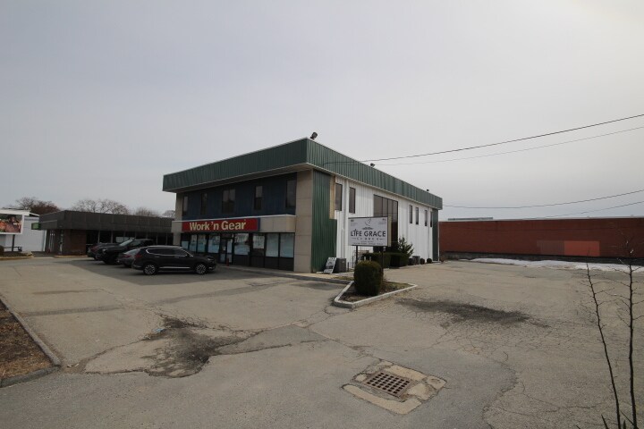 More Photos Of 1233 Main St, Worcester Storefront Retail Office For Lease