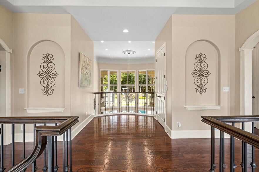 More Photos Of 220 Fincher Rd, Pauline Lodge Meeting Hall For Sale