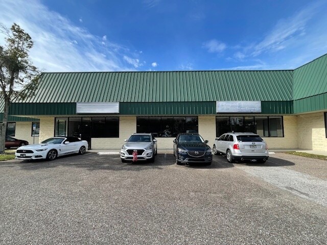 More Photos Of 1844 Longwood Lake Mary Rd, Longwood Showroom For Sale