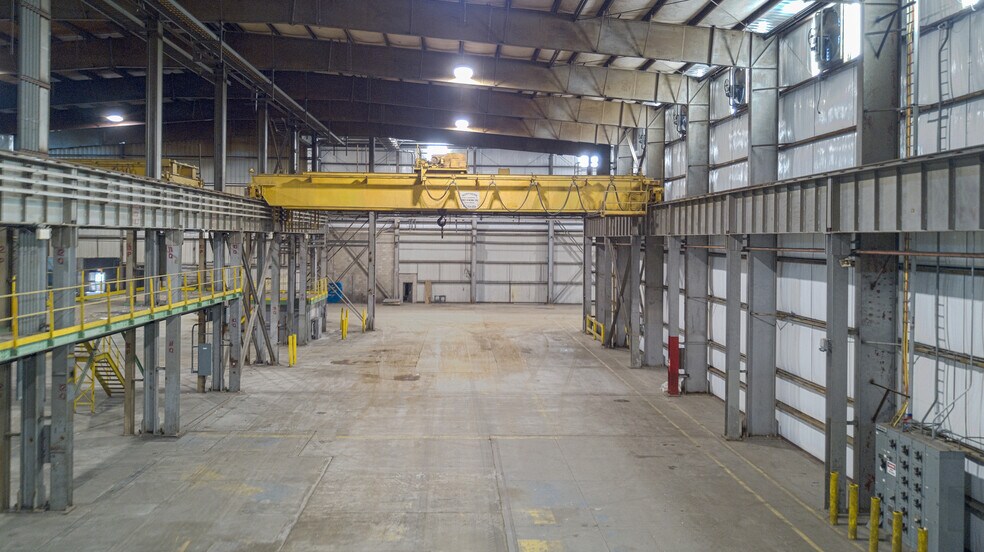 More Photos Of 2870 River Rd, Hawesville Warehouse For Lease
