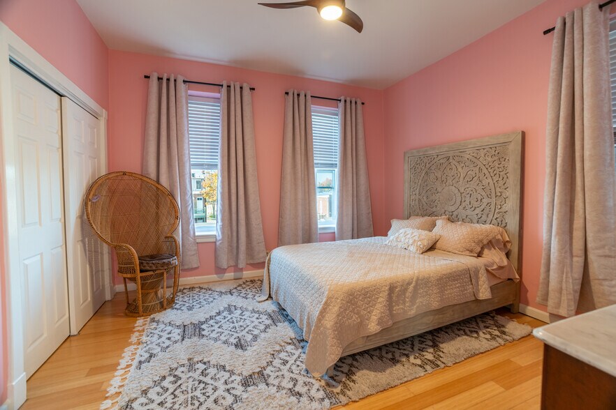 More Photos Of 1701-1709 S 9th St, Saint Louis Apartments For Sale