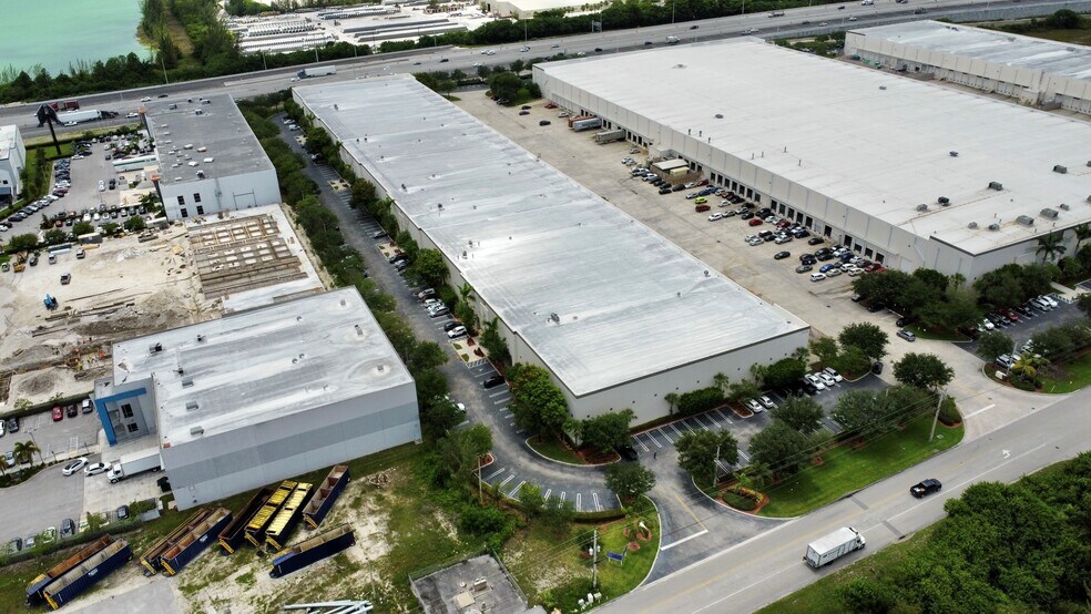 More Photos Of 12600-12608 NW 115th Ave, Medley Industrial For Sale
