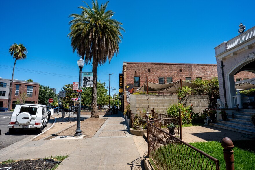 More Photos Of 3400 3rd Ave, Sacramento Office For Lease