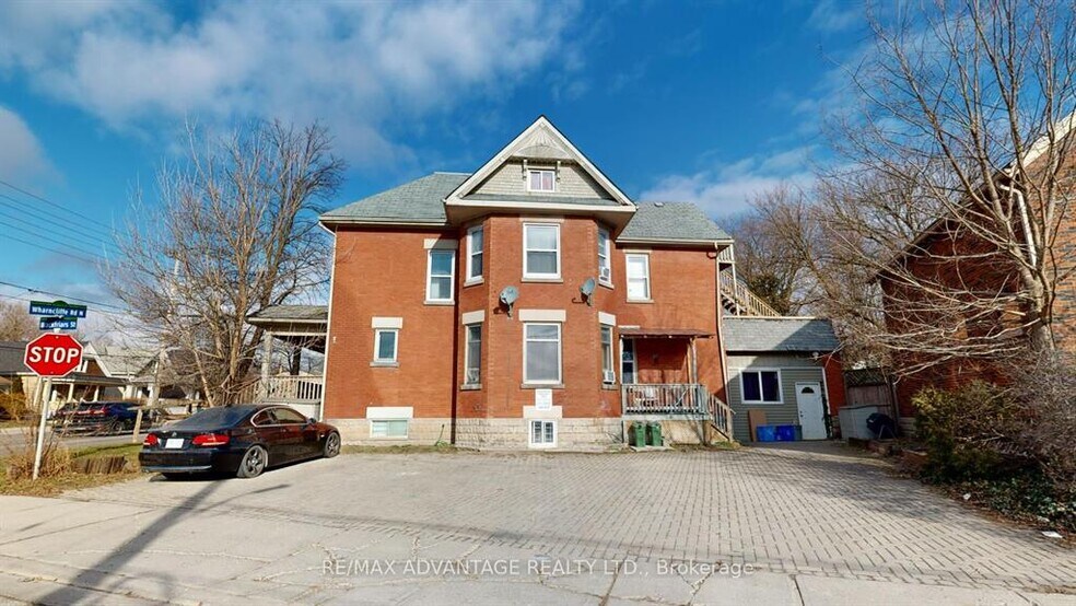 More Photos Of 193 Wharncliffe Rd N, London Apartments For Sale