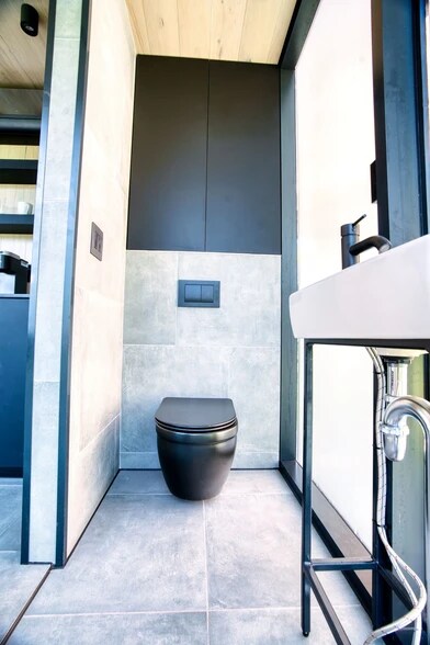 More Photos Of 218 NY-296, Windham Hotel For Sale