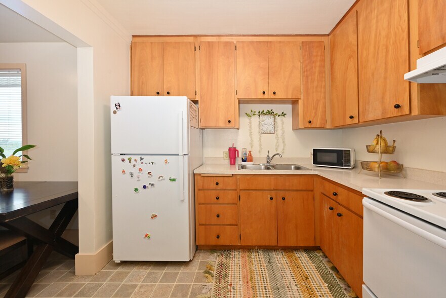 More Photos Of 3319 Oakes Ave, Everett Apartments For Sale